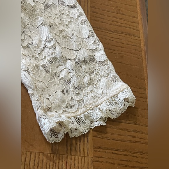 NWT Scarlet Darkness Women's Cream Lace Sheer Bolero Jacket for Evening Wear M - Picture 9 of 10